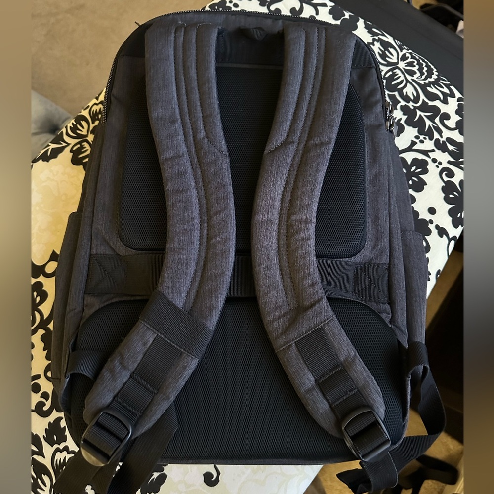 Samsonite Backpack - image 3